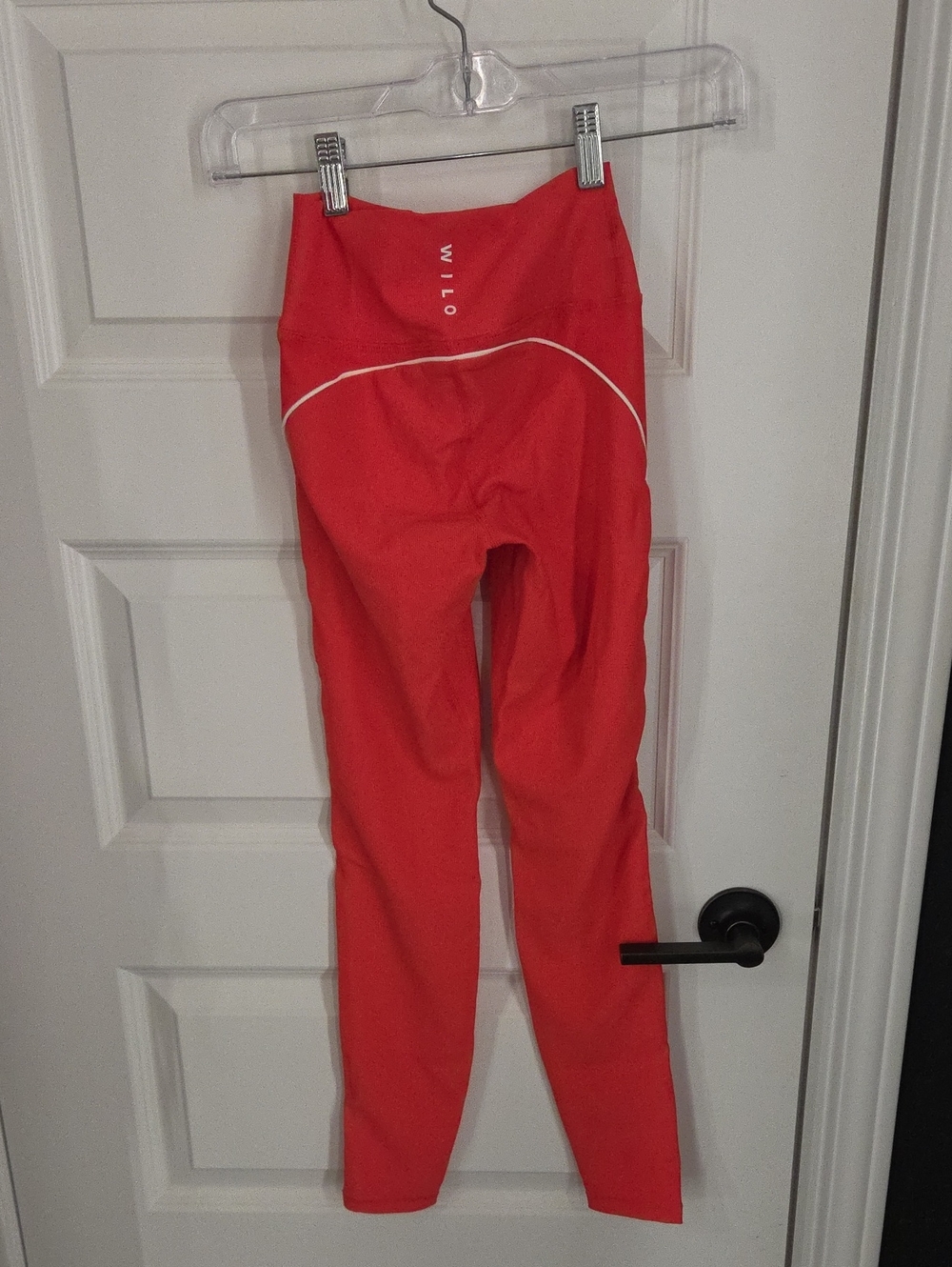 Wilo NWT Coral-Red High-Waist Active Leggings